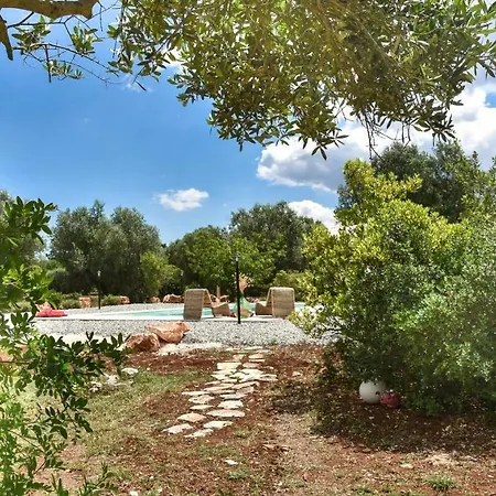 Trullo Primavera Cisternino